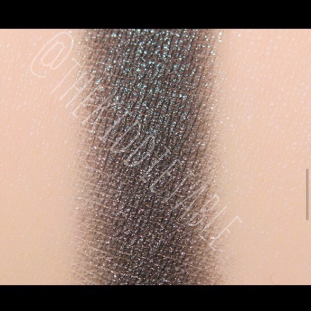 Urban Decay Soundtrack Palette - Picture 9 of 12